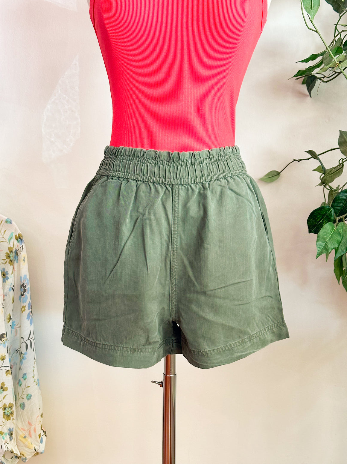 Casey Comfy Tencel Shorts - Olive-shorts-Carolyn Jane's Jewelry