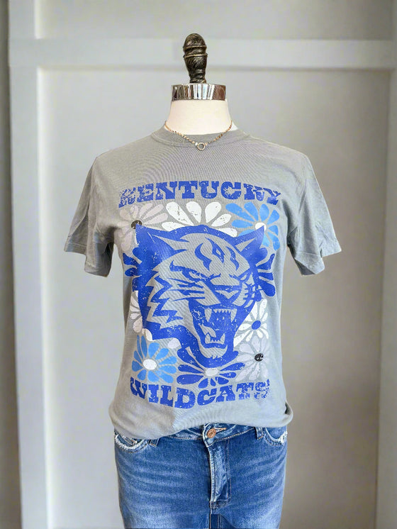 Kentucky Wildcat Flower Power T-Shirt - Soft Grey-T-Shirt-Carolyn Jane's Jewelry